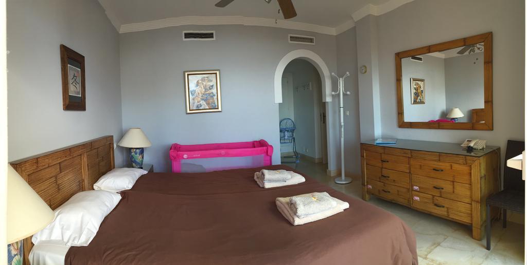 Sinfonia Del Mar Apartment Estepona Dış mekan fotoğraf